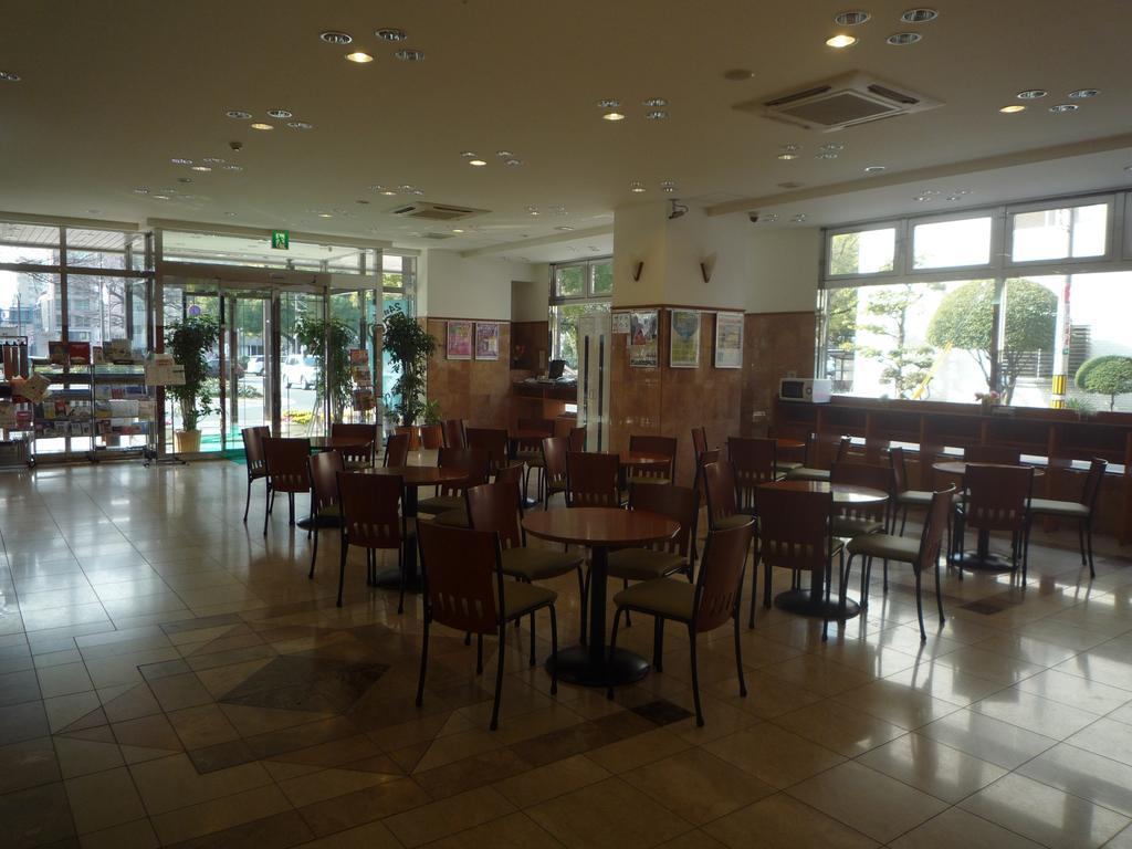 Toyoko Inn Hiroshima Heiwa-Odori Zewnętrze zdjęcie